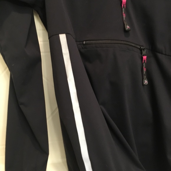 Run Girl Run brand hooded pullover size medium - Picture 3 of 6